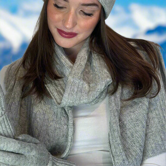 Cashmere Cable Knit Scarf - Dove Grey