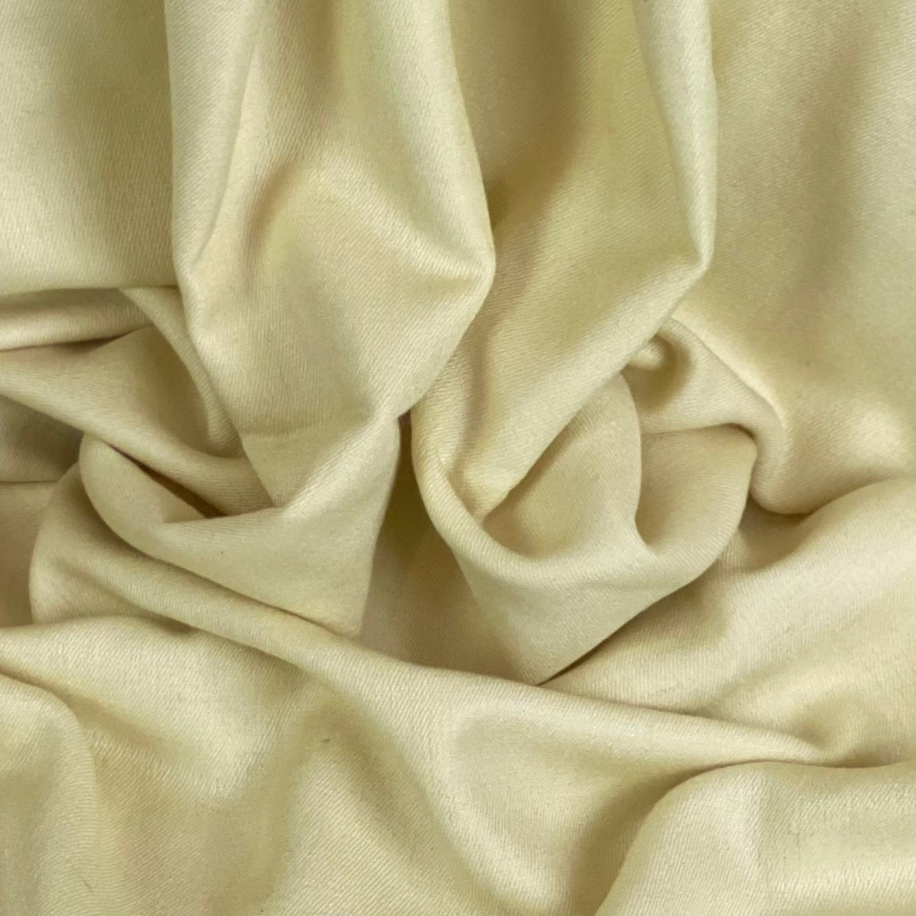 Vanilla Cream Classic Pashmina Signature Cashmere